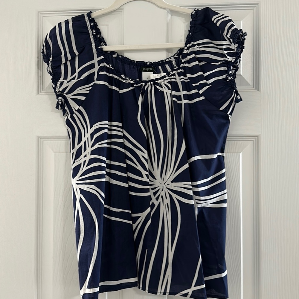 Beautiful JCrew sz L cap sleeve blouse 100% cotton
